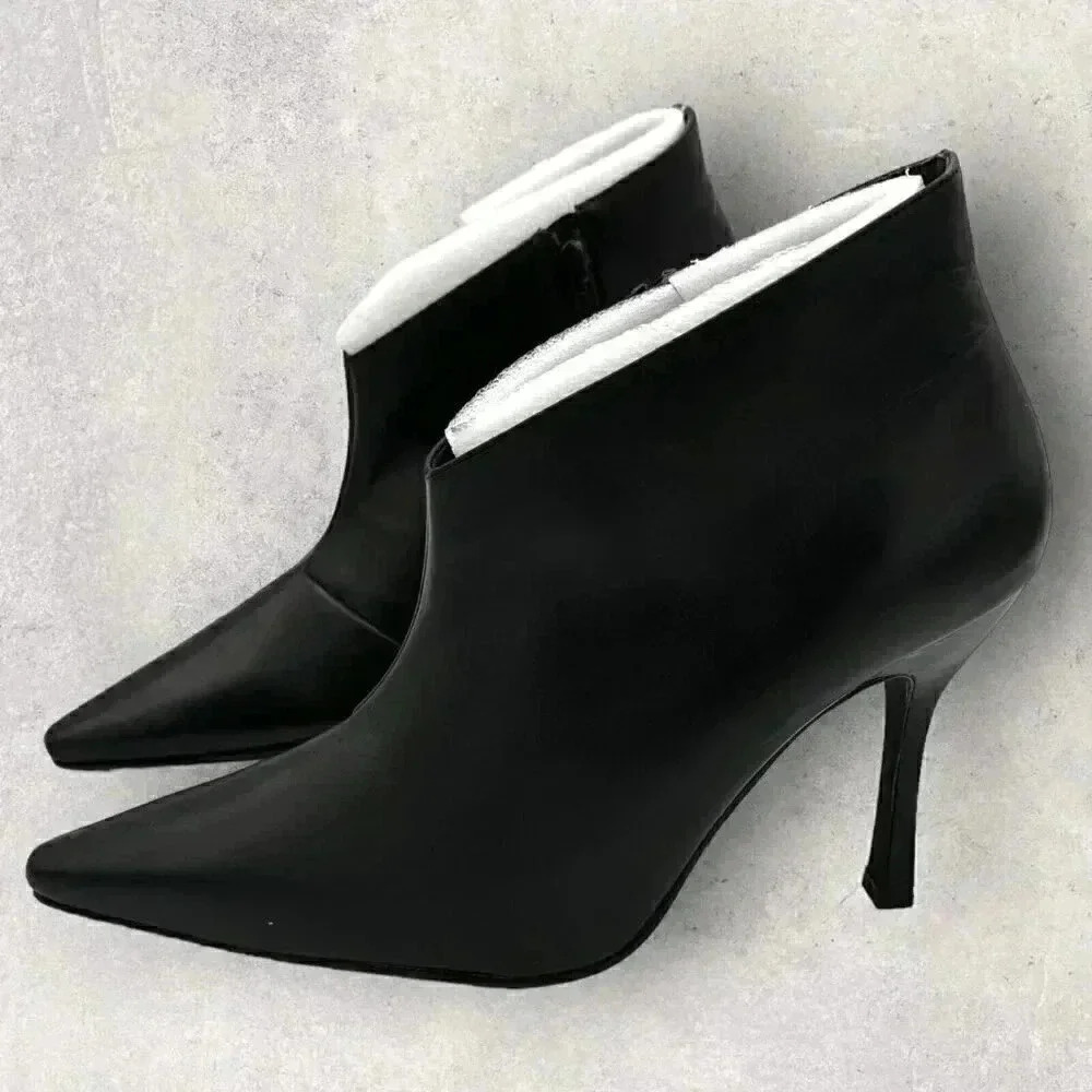 Details high heel booties black leather women's size 8B